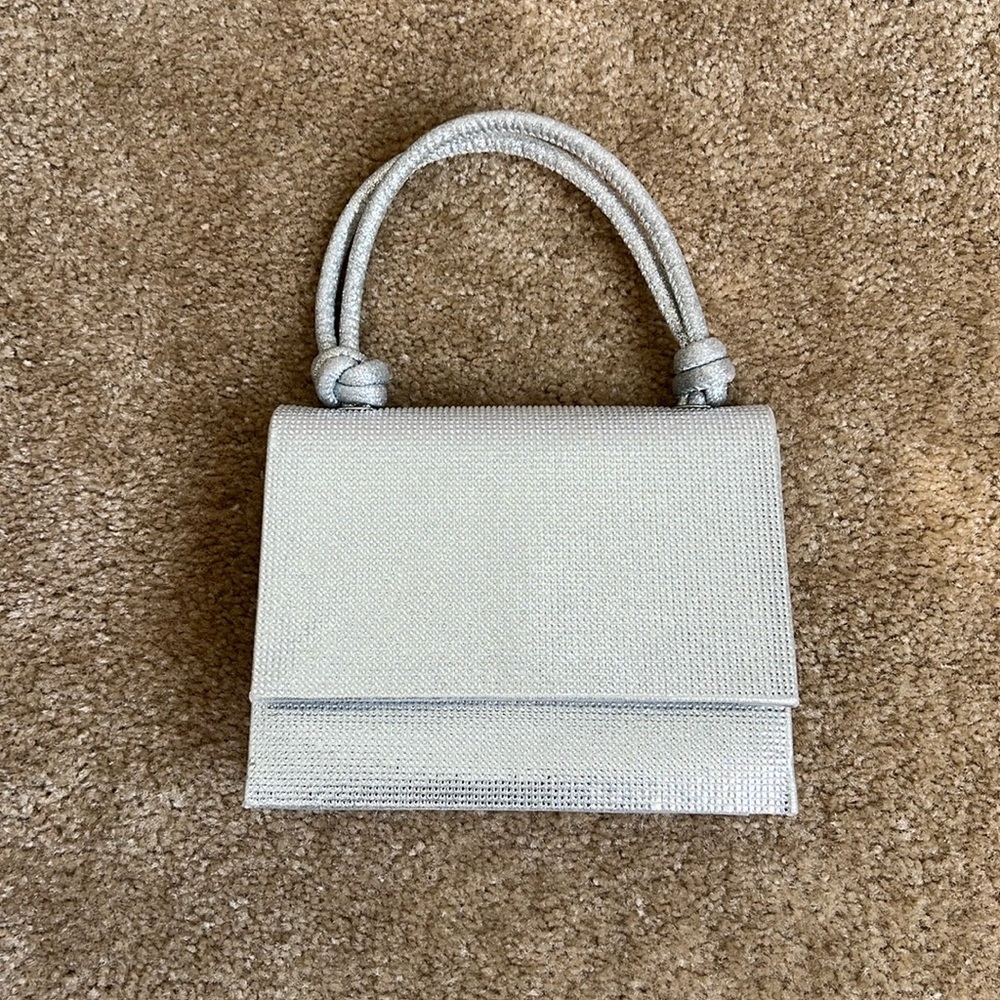 Gorgeous silver rhinestone handbag
